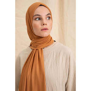 Bufanda de Algodón Color Mostaza, Larga, Transpirable, Accesorio de Moda para Mujer - Product Image 2