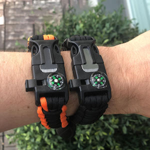 Pulsera de supervivencia <span class=keywords><strong>Paracord</strong></span> táctica ajustable multiusos 5 en 1 con hebilla de arranque de fuego - Product Image 3