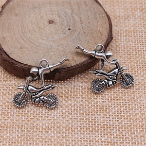Pendentif Breloque Moto Cross en Alliage de Zinc Argenté Antique pour Fabrication de Colliers, Bracelets et Bijoux Véhicules DIY - Fournitures en Gros - Product Image 2