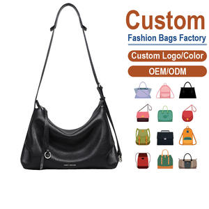 Bolso Bandolera de Piel Sintética para Mujer, Acabado Mate, Cadena con Acabado Brillante, Ligero, Gran Capacidad, Moderno, para Verano y Otoño - Product Image 1