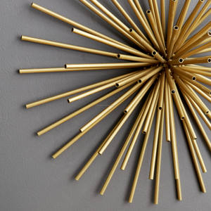 Encantador arte de pared rústico en metal recubierto de polvo gris con diseño moderno perfecto para exhibición interior y exterior de gran tamaño - Product Image 3