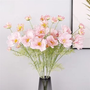 Flores Artificiales de Seda de Alta Calidad, 4 Cabezas, Color Blanco y Rosa, Galsang, Cosmos Bipinnatus, para Decoración de Bodas y Hogar - Product Image 1