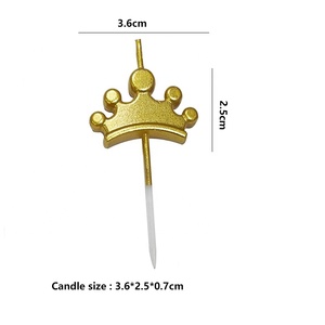 <span class=keywords><strong>5</strong></span> pièces nouveauté couronne à la main écologique <span class=keywords><strong>paraffine</strong></span> cire fête d'anniversaire bougies d'anniversaire pour enfants adultes en gros - Product Image 4