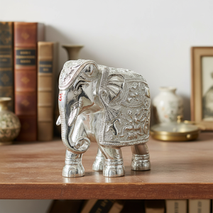 Sculpture d'éléphant 3D moderne en métal poli plaqué argent, design Vastu, pour temple domestique, art religieux, festivité Diwali - Product Image 1