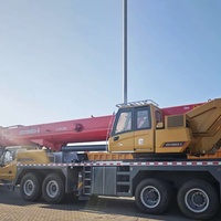 Grue mobile à flèche télescopique de marque chinoise STC1000C5-8 100 tonnes avec moteur WEICHAI