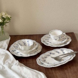 Embroidered Vintage Ceramic Tableware for Weddings Parties Blue Small Flowers White Dish Petal Edges Stand Included Small Dishes - Product Image 2