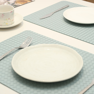 Woven Checkered Double-Sided Leather <b>Placemat</b> Waterproof Oil-Proof Round <b>Table</b> Mat Restaurant Heat Insulating <b>Placemat</b> - Product Image 2