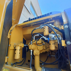 Miniexcavadora CAT 330D2L de 33 Toneladas con Cucharón de Excavación de 1.5m³ de Capacidad, Excavadora de Orugas Usada - Product Image 5