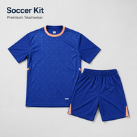 Maillot de football court personnalisé Kata imprimé par transfert thermique, en polyester respirant et à séchage rapide, avec logo, numéro et pour entraînement d'équipe