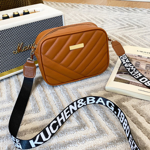 Mode <span class=keywords><strong>petit</strong></span> <span class=keywords><strong>sac</strong></span> à bandoulière en cuir PU fermeture éclair <span class=keywords><strong>sac</strong></span> à main portefeuille chaîne femmes sacs à bandoulière décontracté à la mode téléphone <span class=keywords><strong>sac</strong></span> <span class=keywords><strong>pour</strong></span> femme - Product Image 5