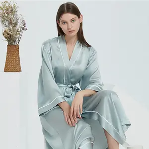 Kimono de encaje de seda bordado para mujer, bata Sexy blanca de manga larga para el baño de San Valentín, para novia, venta al por mayor