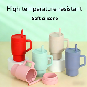 Vaso de entrenamiento de silicona sin BPA de 9 oz para bebés, mini vajilla, tazas de silicona anticaída y antiescaldaduras con asa y tapa para niños - Product Image 4