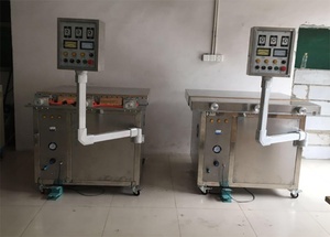 Omkeerbare <span class=keywords><strong>Hf</strong></span> Pvc Zachte Balg Lasmachine 650 Laslengte Voor Pvc Drie Proofing Film Lasser - Product Image 3