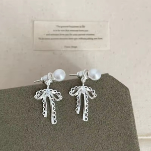New Trendy Hollow Bow Stud Earrings for Women Personality Versatile Lace Earring <b>Light</b> Luxury Minimalist Jewelry Wholesale Gift - Product Image 6