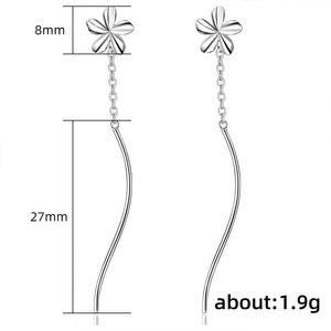 Boucles d'oreilles pendantes courtes et lisses en forme de fleur de frangipanier à cinq pétales pour femme, accessoires quotidiens - Product Image 5