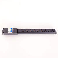 Barre d'alimentation PDU montée sur rack avec protection contre les surcharges, disjoncteur et boîtier ignifuge, adaptée aux armoires de serveurs