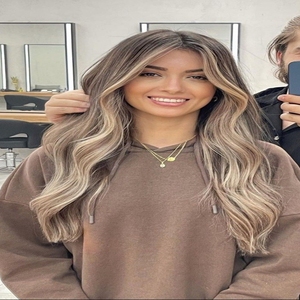 Perruque en dentelle HD sans colle, cheveux vierges européens, balayage fin, blond cendré, <span class=keywords><strong>avec</strong></span> doublure en soie pour femmes souffrant de perte de cheveux, prête à être expédiée - Product Image 6