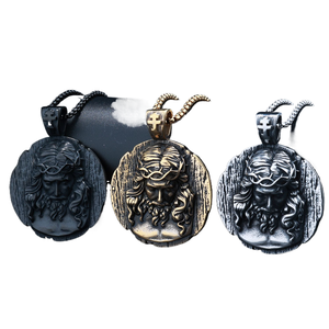 Collane con Ciondolo Hip Hop Punk in Acciaio Inossidabile Placcato Oro 18k PVD con Moneta Religiosa di <span class=keywords><strong>San</strong></span> Benedetto e Gesù, Gioielli alla Moda da Uomo - Product Image 1