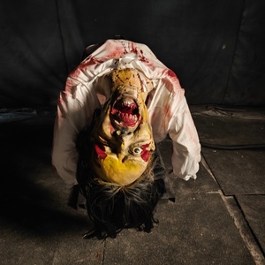 Modelo de Fantasma Neumático de Atracción <span class=keywords><strong>Terror</strong></span>ífica Directo de Fábrica para Experiencias en Casas Encantadas, Muñecos de <span class=keywords><strong>Terror</strong></span> Animatrónicos Neumáticos - Product Image 5