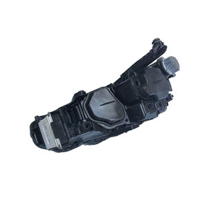 Pièces de phare de voiture de vente chaude pour <span class=keywords><strong>VW</strong></span> pour <span class=keywords><strong>Passat</strong></span> <span class=keywords><strong>B8</strong></span> 12V systèmes d'éclairage de phare automatique 6000k couleur variante de lampe avant - Product Image 3
