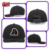 Casquette de baseball personnalisée à 6 panneaux, perforée au laser, en tissu imperméable, avec motif imprimé et logo brodé