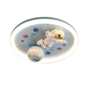 Plafonnier LED créatif pour enfants, thème astronaute, en fer, avec contrôle Tmall Genie, protection oculaire, variation de trois couleurs, CRI - Product Image 1
