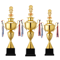 Trofeo de Fútbol de Metal Dorado Grande, Personalizable, Recuerdo Artesanal de Metal para Eventos Deportivos y Torneos