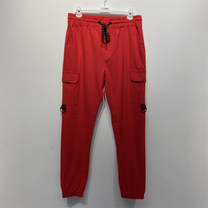<span class=keywords><strong>Pantaloni</strong></span> Casual taglie forti da <span class=keywords><strong>uomo</strong></span> Streetwear in <span class=keywords><strong>cotone</strong></span> rosso <span class=keywords><strong>con</strong></span> elastico in vita e vita media e <span class=keywords><strong>tasche</strong></span> Cargo <span class=keywords><strong>pantaloni</strong></span> Casual - Product Image 1