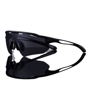 2024 gros <span class=keywords><strong>pas</strong></span> <span class=keywords><strong>cher</strong></span> une pièce lentille surdimensionné cyclisme vélo lunettes <span class=keywords><strong>de</strong></span> soleil cadre noir lunettes <span class=keywords><strong>de</strong></span> sport pour hommes femmes unisexe - Product Image 4