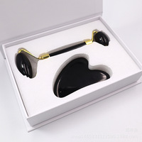 Vente en gros d'outils de massage en jade véritable avec logo personnalisé, ensemble de rouleaux de massage pour le visage en cristal avec boîte