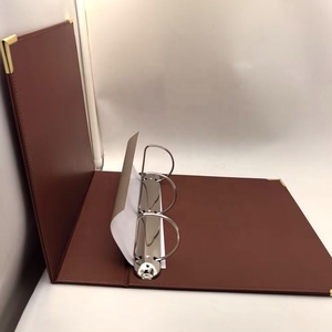 Porte-documents classique en cuir PU marron A4 avec logo gaufré sur toute la surface – Fournitures de bureau - Product Image 2