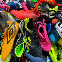 S25Wholesale Chaussures de football d'occasion pour hommes de marques internationales, baskets de créateur de seconde main, chaussures de football pour hommes adultes, Bale pas cher