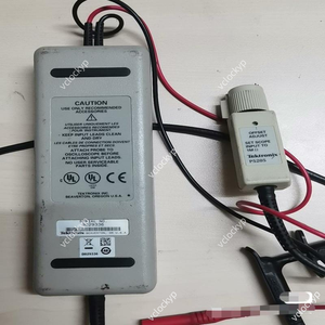Sonda Diferencial de Alto Voltaje Tektronix P5205 Usada, 100MHz, 80% Nueva, 1 Mes de Garantía, Hecho en China - Product Image 3