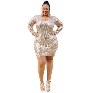 Büyük Beden Kadın Giysileri Geometrik Pullu Dar Kesim Seksi Şeffaf Abiye Elbiseler - Product Image 6