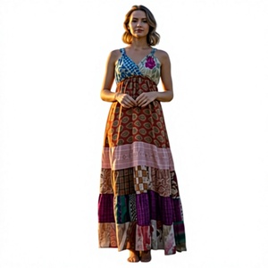 Nouveau Saree Indien 2022 Style Vintage Simple en Soie avec Dentelle, Broderie de Perles, Ceintures, Col en V Bohème, Imprimé Maxi sans Bretelles - Product Image 1