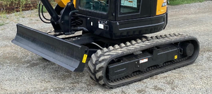 Miniexcavadora Usada de Marca China Sany SY35U, Motor PLC, Bomba, Caja de Cambios, 3.5 Toneladas, Pocas Horas de Trabajo, 1 Año de Garantía - Product Image 5