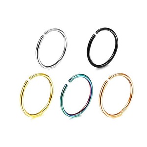 Anneaux de nez et boucles d'oreilles minimalistes en acier inoxydable, géométriques et ronds, pour un usage quotidien, options de couleurs or et argent - Product Image 5