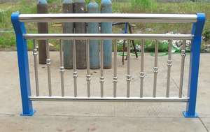 Customized Size and Color 304/316 Stainless Steel Guardrail for Residential - Product Image 5