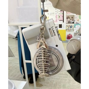 Nouveau porte-clés Jins en forme d'arête de poisson, pendentif tendance en alliage d'argent pour sac, téléphone, accessoire élégant pour les trajets quotidiens - Product Image 5