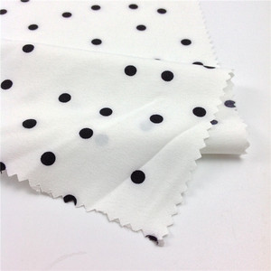 Bébé Mousseline Tissu Imprimé Crêpe Dernière Conception Hollandaise Ankara Imprimé Motif 100% Coton Salissant à pois calico matériau mince - Product Image 1