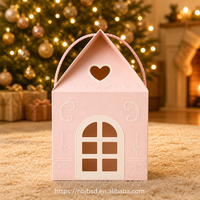 Boîte cadeau de Noël personnalisée de luxe rose avec poignée, fenêtre en forme de cœur, boîte rigide en papier pour les cadeaux de fête, emballage de bonbons