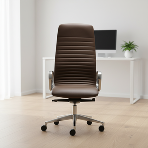 Silla de Oficina Minimalista Union con Respaldo Alto, Reposabrazos Reclinables, Asiento de Cuero Acolchado Ajustable en Altura y Base Pulida - Product Image 5