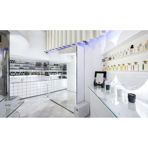 Estante de exhibición de perfume de alta calidad personalizable Diseño de quiosco para escaparates de tiendas - Product Image 3