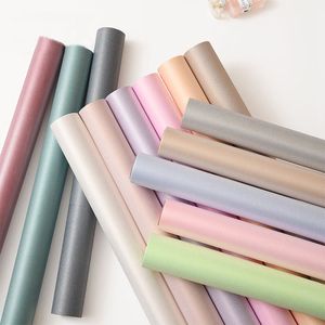 Papel de regalo de flores INUNION con textura de perla Papel de regalo de flores de nuevo diseño para el Día de San Valentín - Product Image 3