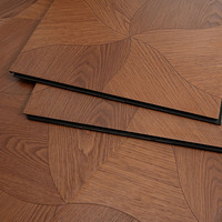 Projet de revêtement de sol de luxe en cristal de carbone à motif de lotus |   Parquet décoratif de 12 mm pour villas et hôtels