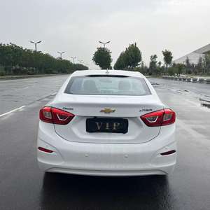 รถยนต์<span class=keywords><strong>เชฟ</strong></span><span class=keywords><strong>โร</strong></span><span class=keywords><strong>เลต</strong></span> ครูซ สีขาว ปี 2017 รถ<span class=keywords><strong>มือ</strong></span><span class=keywords><strong>สอง</strong></span>ยอดนิยม รุ่นสี่ประตู ห้าที่นั่ง แบบซีดาน - Product Image 4