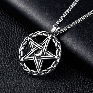 Collar de Acero Inoxidable con Colgante de Estrella de Cinco Puntas para Hombre, Estilo Punk Vintage, Pentagrama Lunar, Personalizado de Fábrica, Venta al por Mayor - Product Image 3