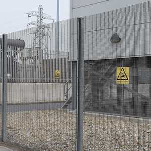 Pannelli di Recinzione in Rete Metallica Curva 3D Impermeabili e Facilmente Assemblabili per Sicurezza di Giardini, Fattorie e Cortili - Product Image 6