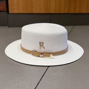 Chapeau de soleil rétro britannique à calotte plate avec strass et lettre R, idéal pour l'été, les voyages, les vacances, la plage et le bord de mer - Product Image 6