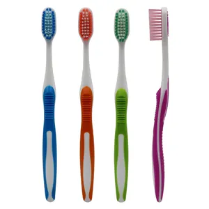 Yangzhou yichuan plastic company adult natural toothbrush manufacturer